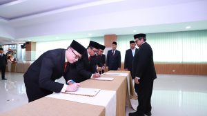 Lantik 3 Pejabat Eselon 1, Kepala BPJPH : Permudah Urusan Pegiat Halal, Jangan Dipersulit, Gembirakan Mereka
