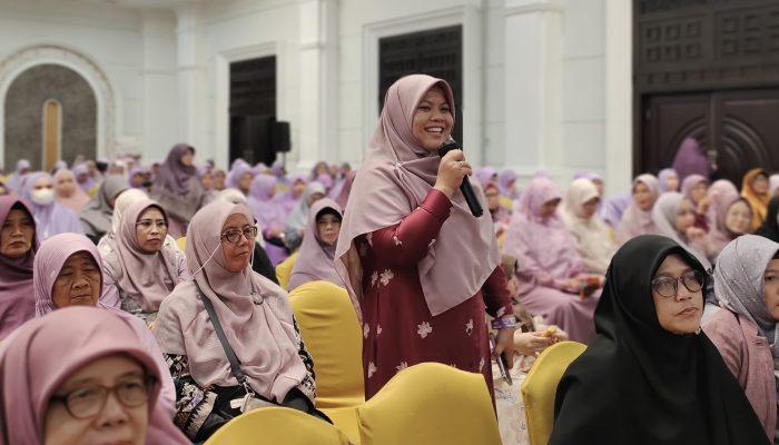 Salimah Kab Bogor Ikuti Talkshow Aisah Dahlan dalam Gelaran Muktamar di Jakarta
