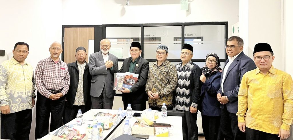 Sekjen MUI Ajak Dunia Islam Peduli Nasib dan Penderitaan Umat Islam