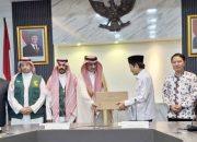 Jelang Ramadhan, Saudi Arabia Serahkan Bantuan 100 Ton Kurma untuk Masyarakat Indonesia