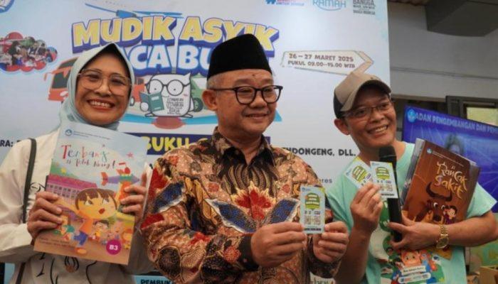Mendikdasmen Membuka “Mudik Asyik Baca Buku” di Enam Terminal