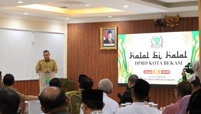Wali dan Wawali Kota Bekasi Hadiri Halal Bihalal di DPRD Kota Bekasi
