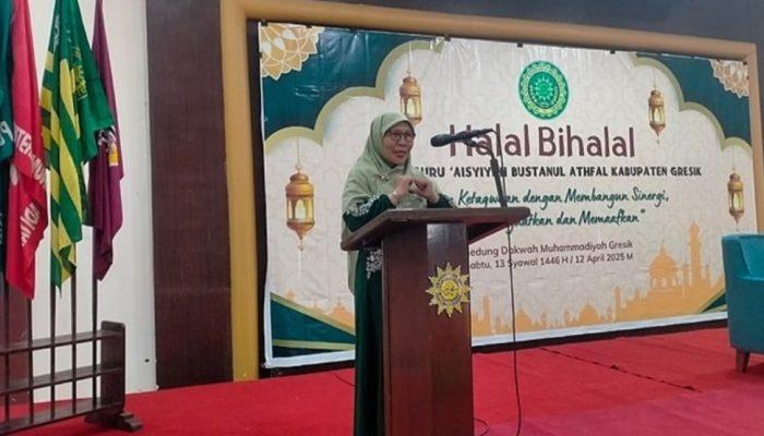 Tetaplah Menjadi Guru : Seruan Cinta untuk para Pendidik PAUD Aisyiyah