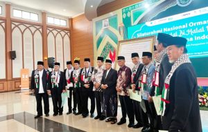 Buya Amirsyah Pimpin Pembacaan 10 Butir Shahifah Ukhuwah: Komitmen MUI Bersama Ormas Islam Jaga Persatuan Bangsa