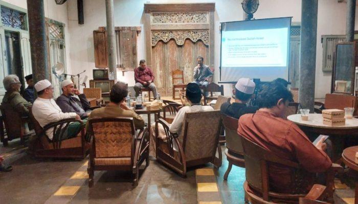 Bahas Palestina Bersama Generasi Muda Solo Sambil Nongkrong Asyik di Kafe