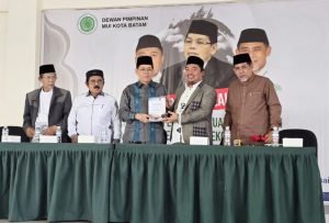 Sekjen MUI Ajak Perkuat Ekosistem Keuangan Syariah di Indonesia.
