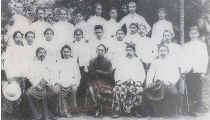 Sejarah Panjang Tokoh Kebangkitan Nasional Budi Utomo dan Muhammadiyah