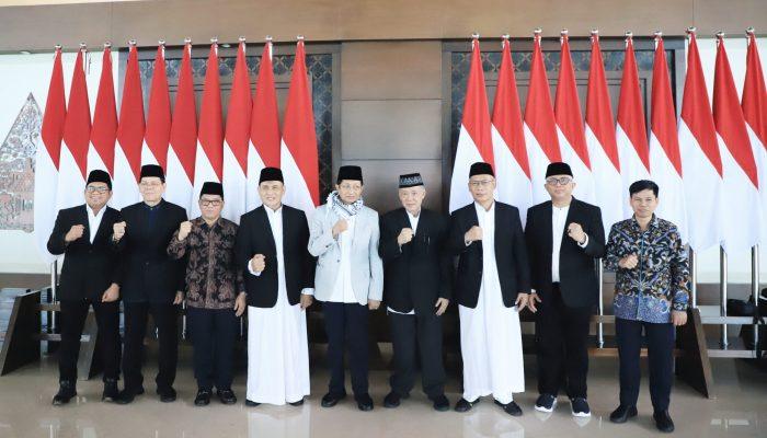 Catatan Amirul Hajj, Kembalinya Jemaah ke Tanah Air : Jadikan Takwa sebagai Hadiah Terindah Haji