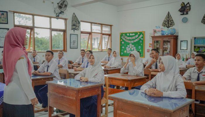 Sebanyak 101.581 Guru Lolos Seleksi Administrasi PPG Bagi Guru Tertentu Periode 1 Tahun 2025