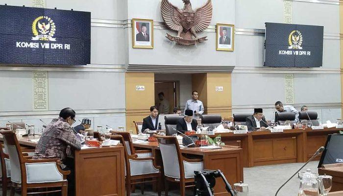 BPJPH Kolaborasi Dengan Kemenparekraf, Siap Sertifikasi Halal Gratis untuk 6.1111 Desa Wisata