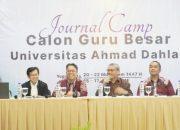 Journal Camp UAD: Cetak Calon Guru Besar Unggul dan Produktif