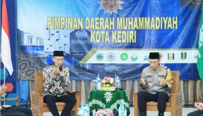 Awali Tugas Baru, Kapolres Kediri Kota Silaturahmi Pimpinan Daerah Muhammadiyah