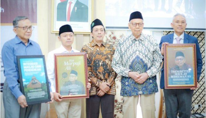 Peluncuran Buku Revolusioner Bendahara PP Muhammadiyah, Marpuji Ali : Masjid Jadi Basis Sekolah Berkemajuan