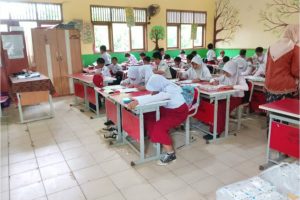 Efek Pengganda Program Revitalisasi Sekolah terhadap Pembangunan Ekonomi Daerah