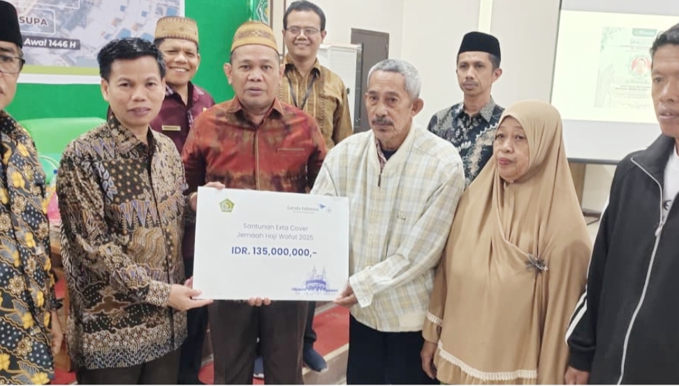 Serahkan Santunan Kepada Keluarga Jemaah Yang Wafat, Direktur PH DN: Ini Wujud Kehadiran Negara