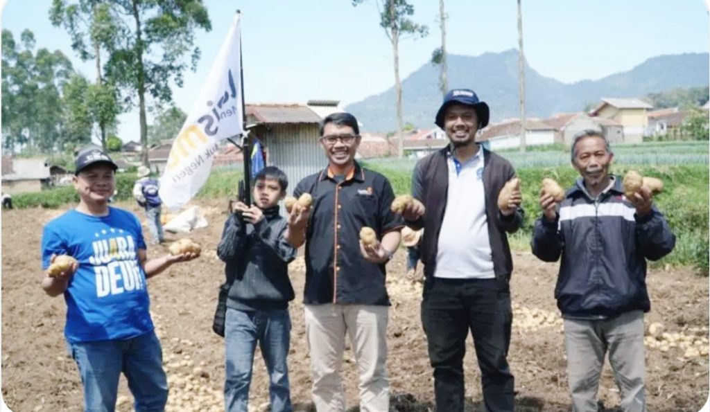 Lazismu Jabar dan MPM Muhammadiyah Jabar Bantu Petani Kentang Lewat Program Tani Bangkit