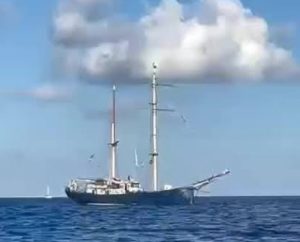 2 Kapal Sumud Flotilla Diganggu Komunikasinya oleh Kapal Militer Israel