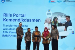 Abdul Mu’ti Luncurkan Portal Kemendikdasmen, Simbol Reformasi Birokrasi Pendidikan