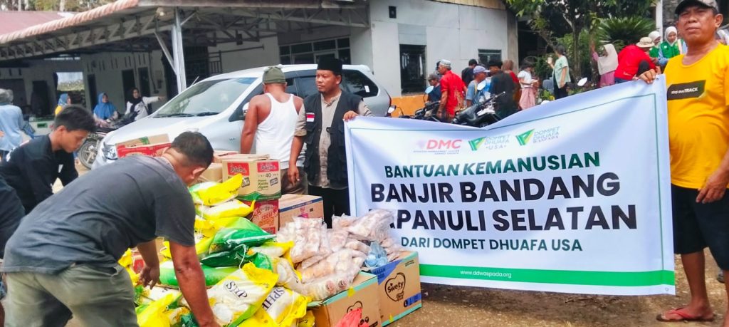 Sasar Ribuan Penyintas Banjir di Tapanuli Selatan, Bantuan Hadir dari Warga Amerika Melalui Dompet Dhuafa