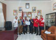ARM HA-IPB Gandeng PMI SumBar Salurkan Obat-Obatan untuk Penyintas Banjir Sumatera