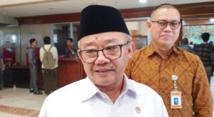 Kemendikdasmen Salurkan Rp 32 Miliar, Pastikan Pendidikan Berlanjut bagi 16 Ribu Pendidik Terdampak Bencana