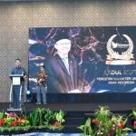 Mendikdasmen Abdul Mu’ti Dianugerahi Predikat Tokoh Pencetak Karakter Unggul Pelajar Indonesia