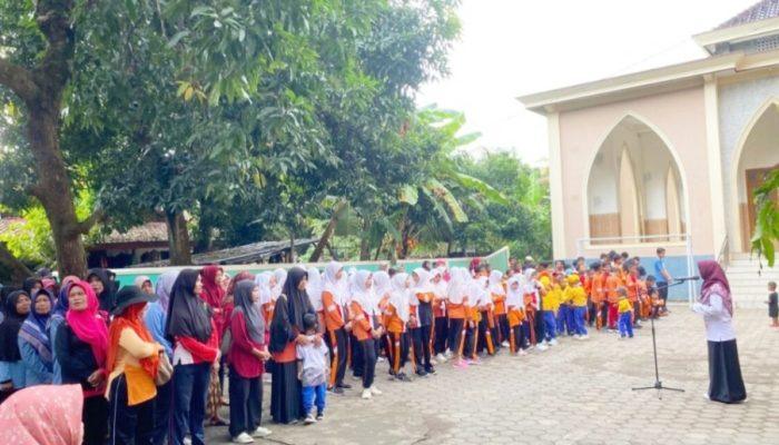 Jalan Santai Ranting Nasyiatul Aisyiyah Nglegok Meriahkan Sambut Ramadhan