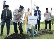 Wamenag Tanam Pohon di IKN, Tegaskan Komitmen Kota Hijau dan Modern