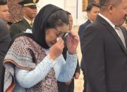 Usai Dilantik jadi Kepala BGN, Basah Air Mata Nanik S Deyang