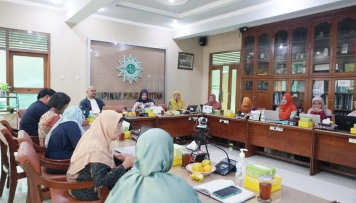 Aisyiyah Perkuat Caregiver Lansia untuk Wujudkan Masa Tua Bermartabat Bersama Bappenas