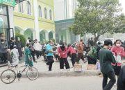 Muhammadiyah Kalteng Bagikan 350 Paket Bantuan untuk Warga Terdampak Karhutla